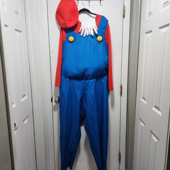 Disguise Other - Worn Once Disguise Super Mario Costume Size XXL (50-52)